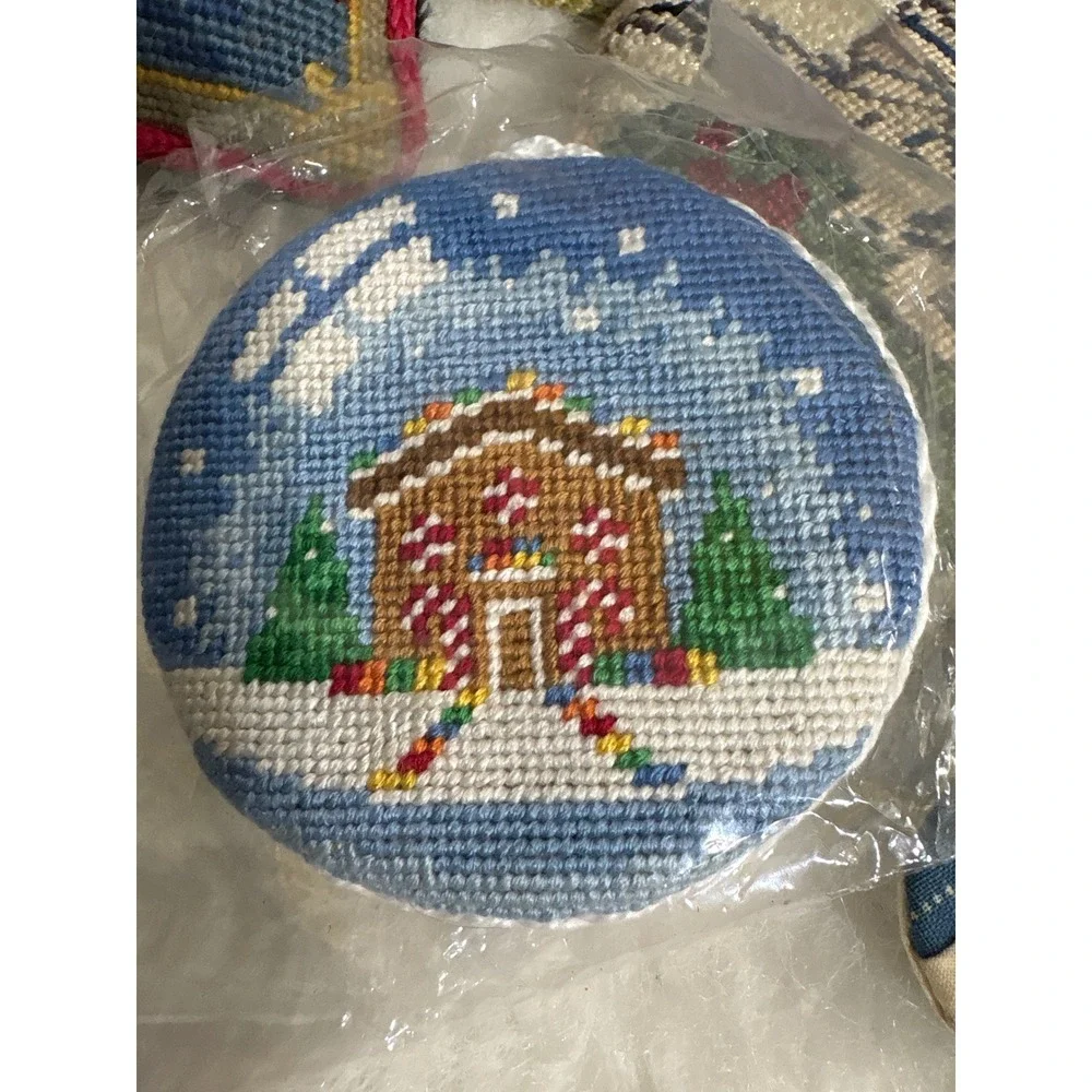 Vintage Ornament Grandma Needlepoint Santa Nativity Multi Excellent Decor